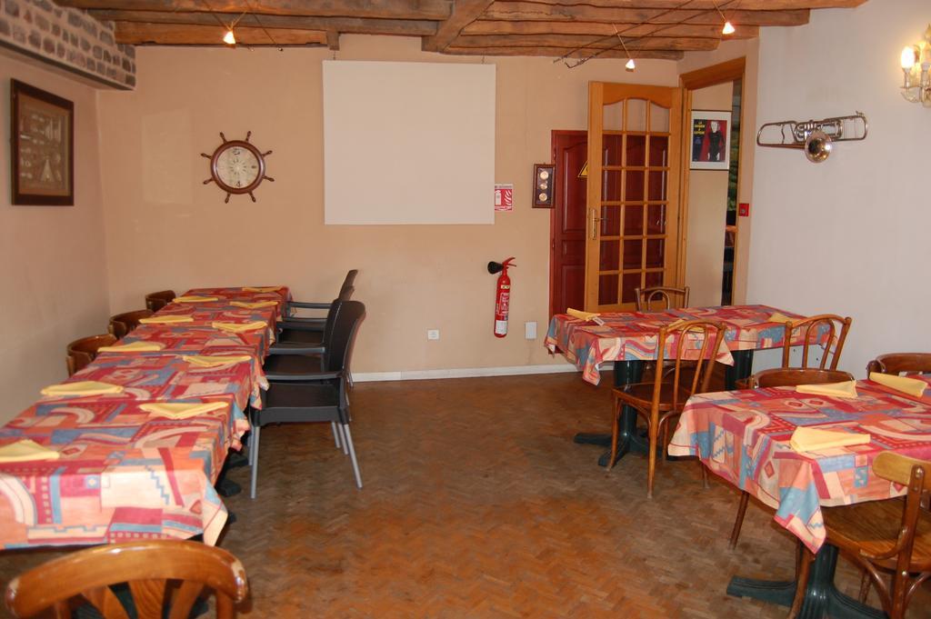 Hotel Restaurant La Belle Epoque Le Creusot Bagian luar foto
